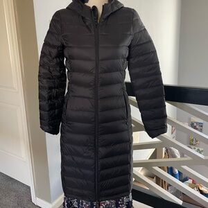 Quince Brand New Condition Lightweight Down Packable Puffer Jacket